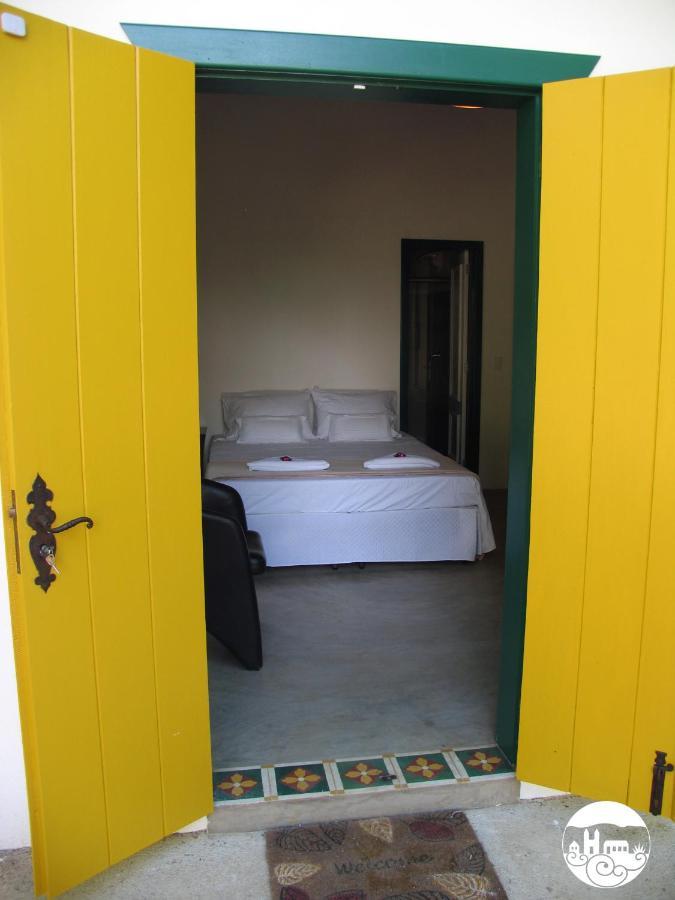 Vila Glaura Bed & Breakfast